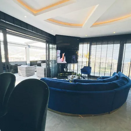 # B87 - Luxus-duplex Apartment, 12 Und 13 Stock Ueber Alanya, Whirlpool Mit Meerblick, Bar, Baeder, Terrassen, Gym, Private Tower Daire Alanya