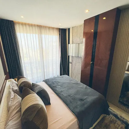 Apartamento # B87 - Luxus-duplex Apartment, 12 Und 13 Stock Ueber Alanya, Whirlpool Mit Meerblick, Bar, Baeder, Terrassen, Gym, Private Tower Alanya