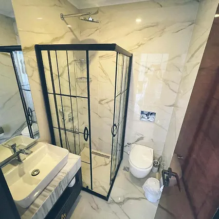 # B87 - Luxus-duplex Apartment, 12 Und 13 Stock Ueber Alanya, Whirlpool Mit Meerblick, Bar, Baeder, Terrassen, Gym, Private Tower Apartamento Alanya